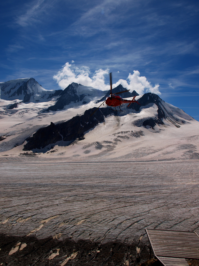 Finsteraarhorn Hütten Anlieferung