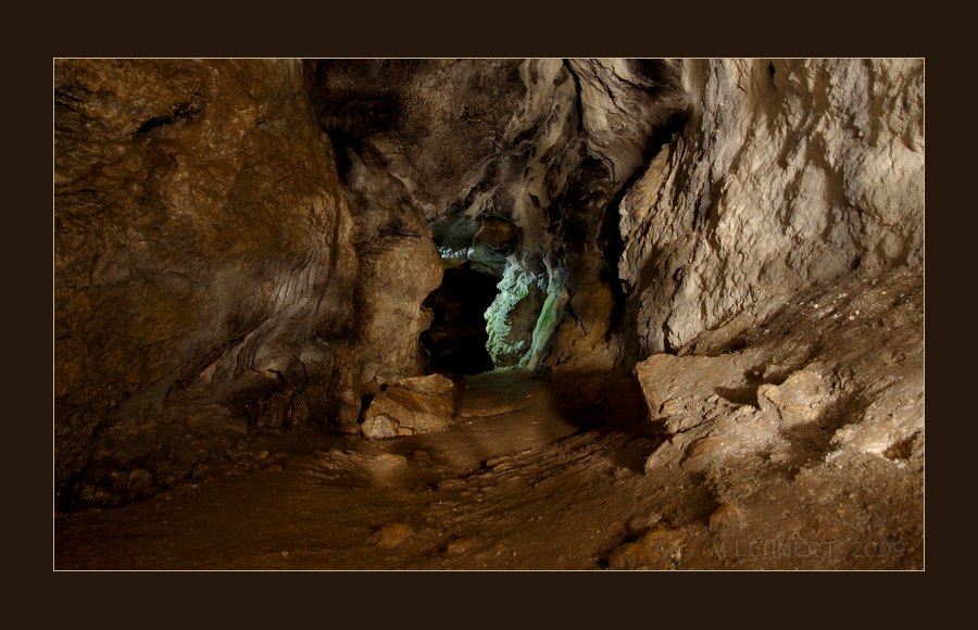 Finsteres Loch Foto & Bild landschaft, berge, höhlen Bilder auf
