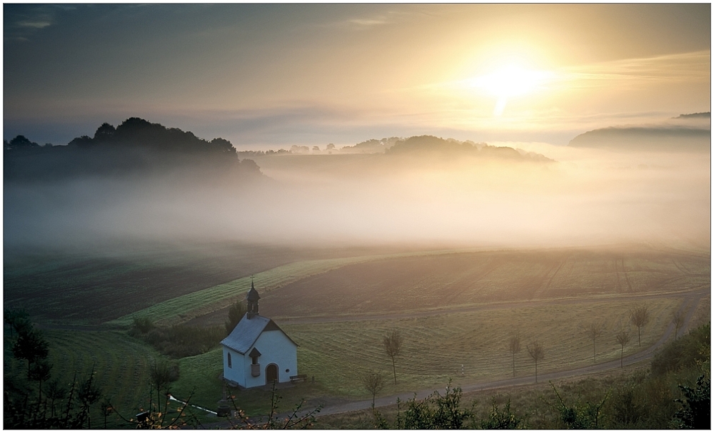 Fintenkapelle - die Herbstnebel kommen