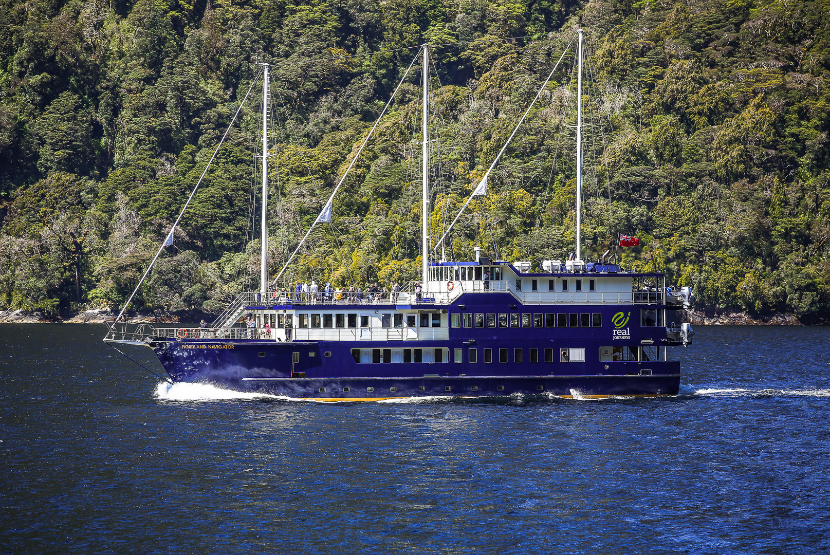 Fiordland Navigator