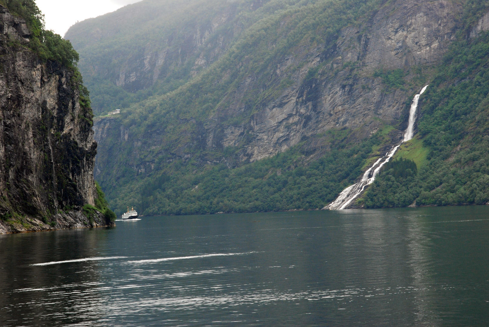 fiordo geiranger