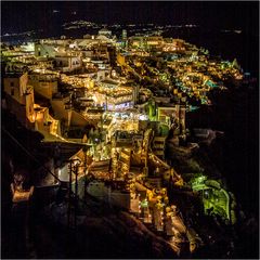 Fira by night