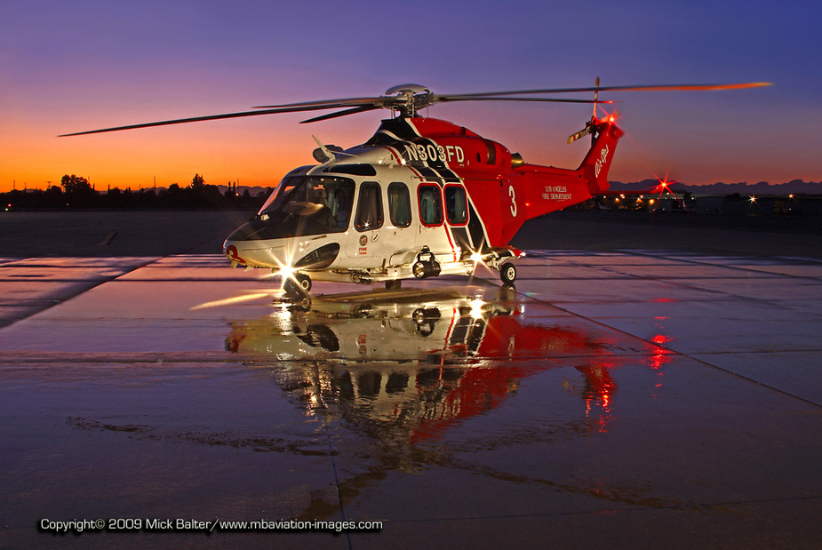 *** "Fire 5" zur blauen Stunde² - Los Angeles Fire Dept. AIR-OPS 03.10.2009 ***