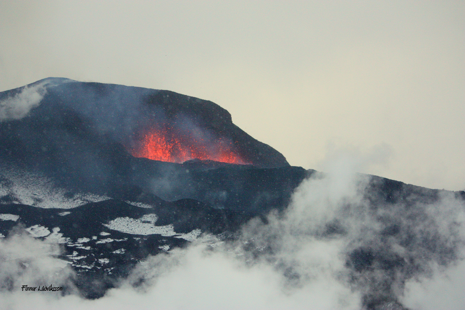 Fire and Ice in Fimmvörðuháls