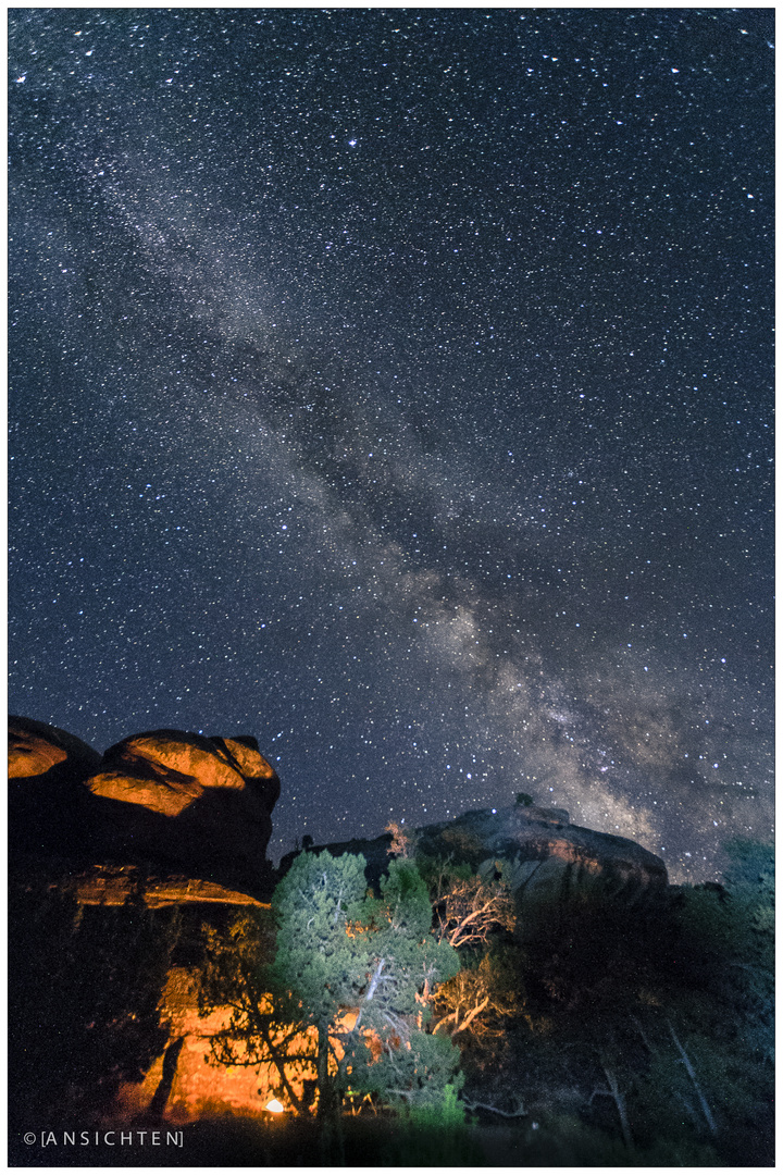 [fire and night sky I canyonlands ]