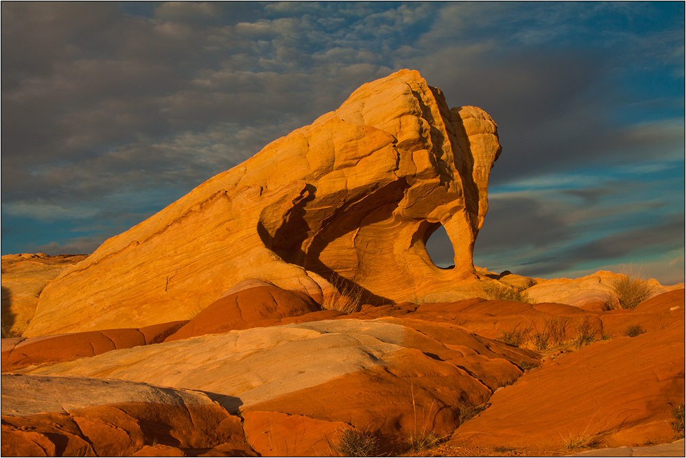 Fire Canyon Arch @ Sunset