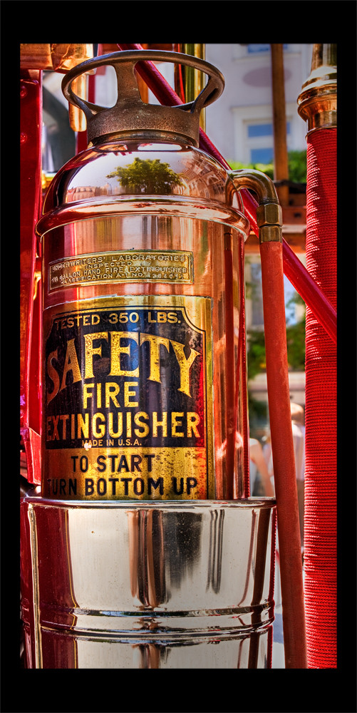 fire extinguisher