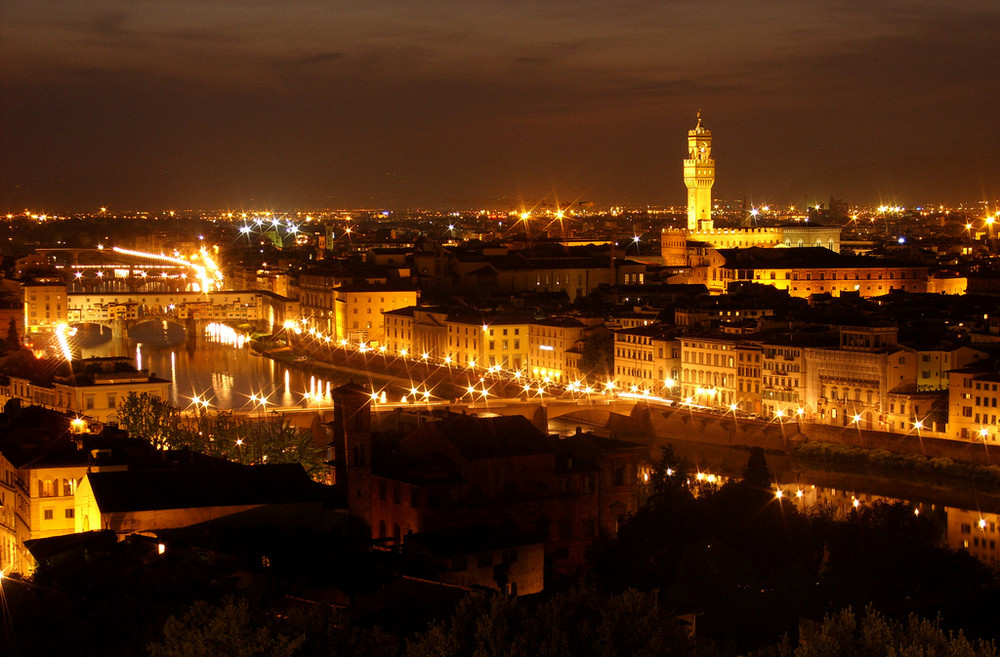 Firenze by night