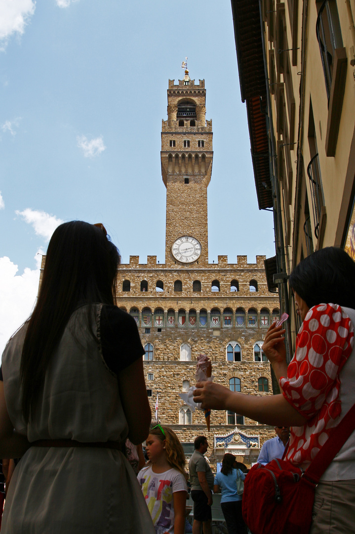 Firenze... in compagnia di un buon gelato.