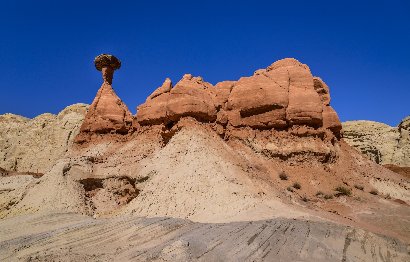 First Toadstool 4, Paria Rimrocks, Utah, USA