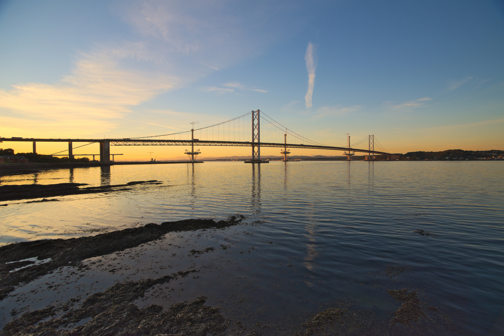 [ Firth of Forth Motorway Bridge ]