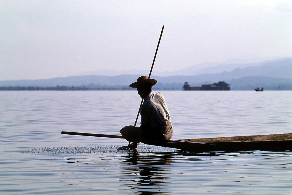 Fischen mit der Reuse am Inle See