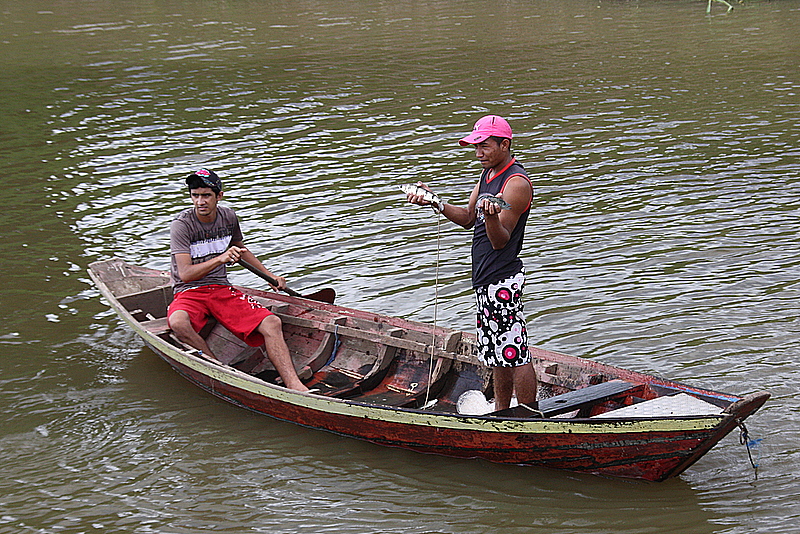 Fischer af dem Amazonas Brasilien