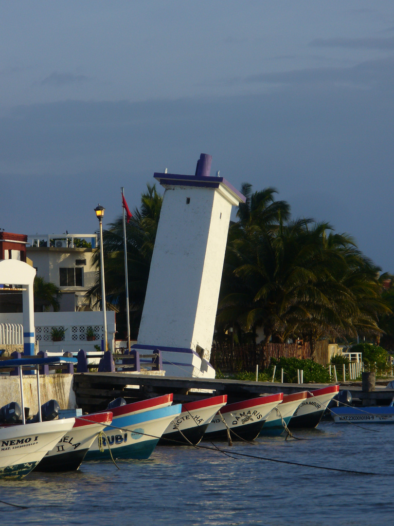 Fischer Hafen von Puerto Morelos