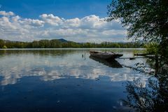 Fischerboot am Altrhein Wyhlen