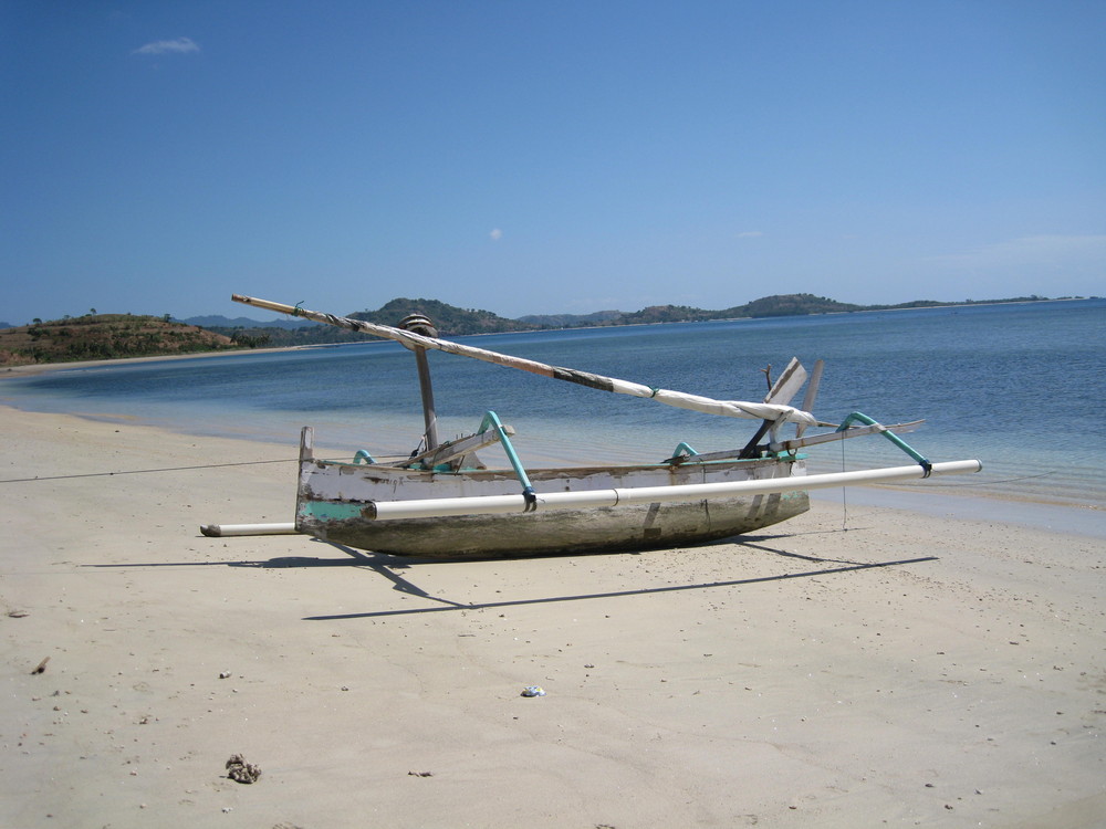 Fischerboot am Strand