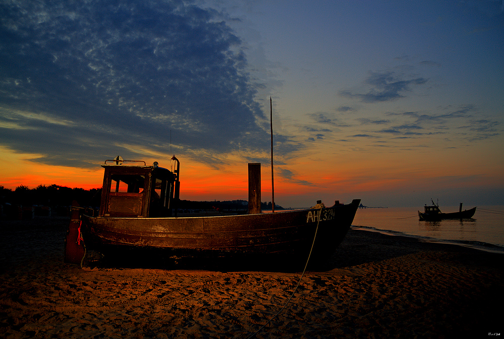 Fischerboot am Strand