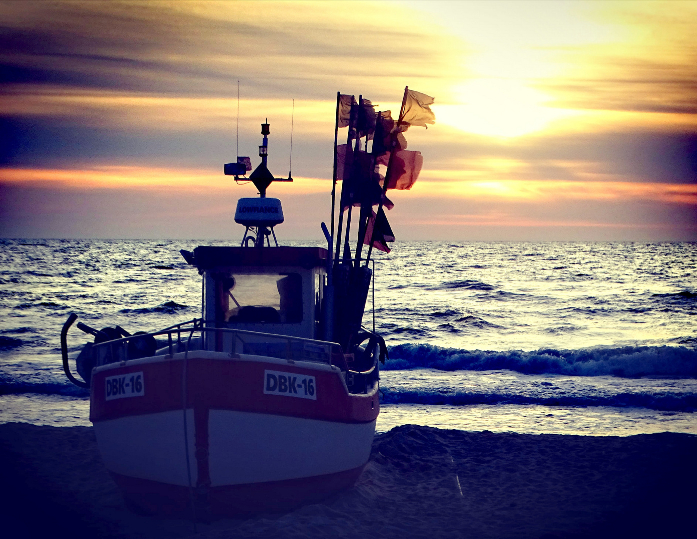 Fischerboot am Strand 