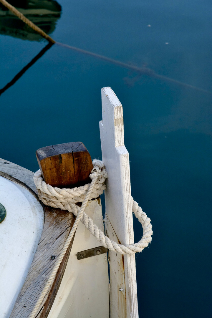 Fischerboot im Hafen