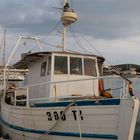 Fischerboot im Hafen von Jezera