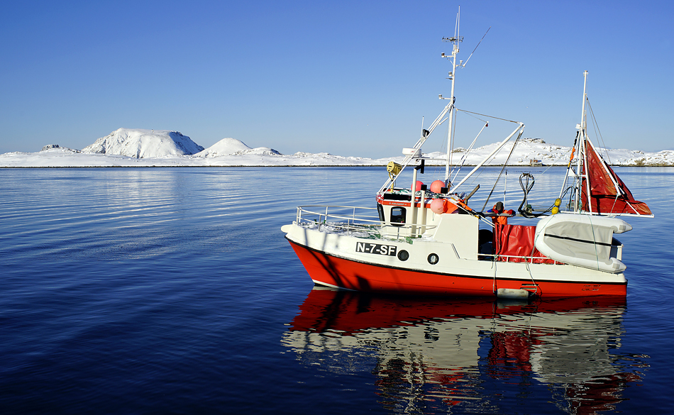 Fischerboot Impression – Unterwegs zum Nordkapp im Winter –