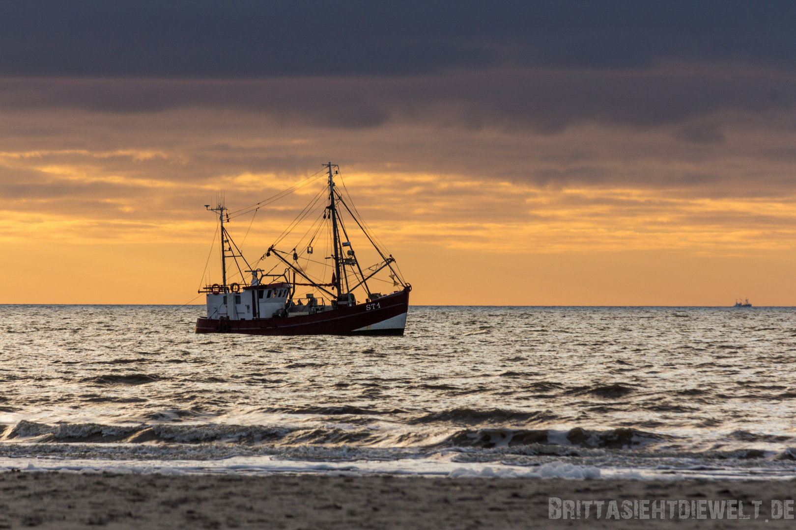 Fischerboot unterwegs...