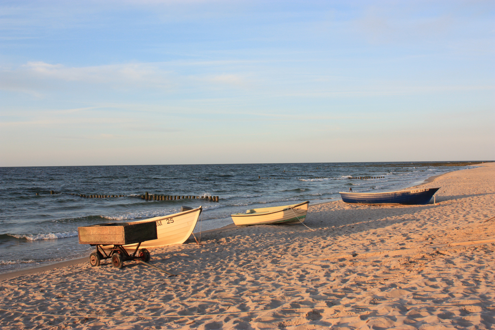 Fischerboote am Strand