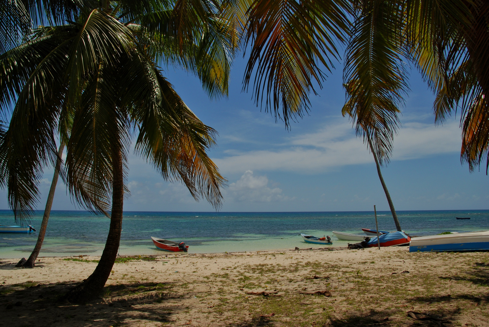 Fischerboote am Strand 