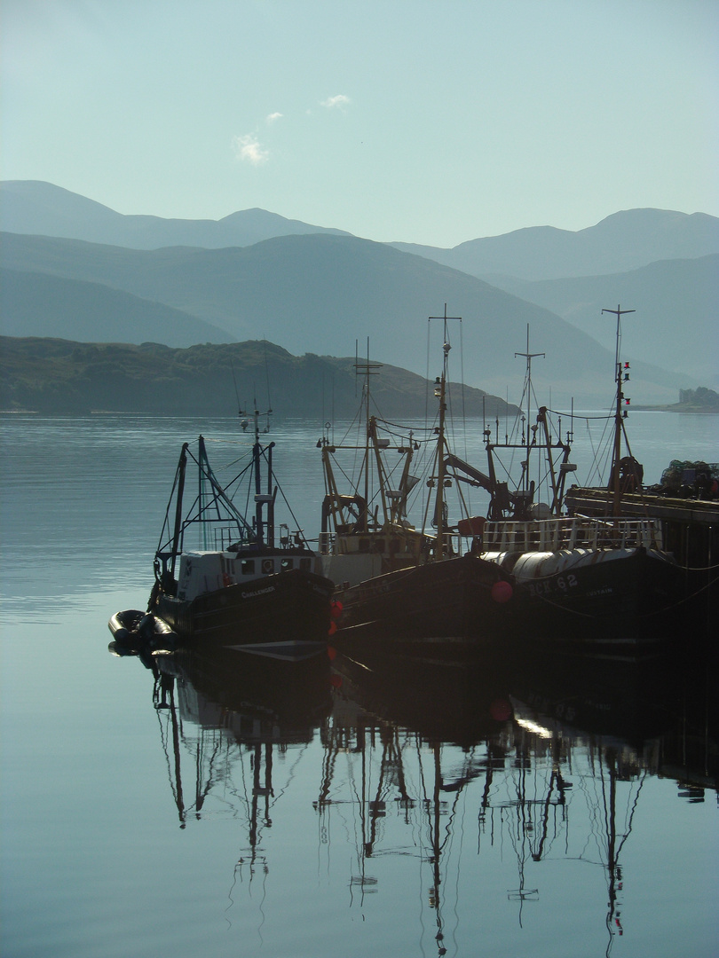 Fischerboote bei Ullapool, Schottland