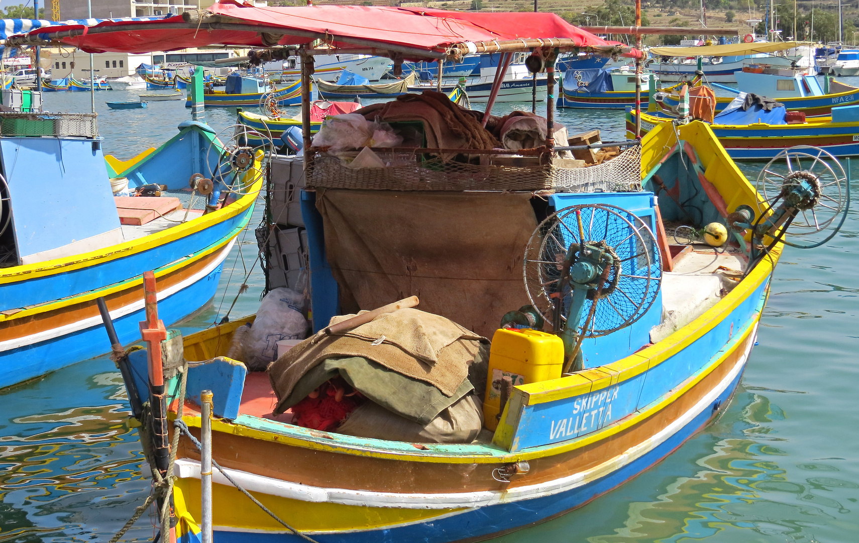 Fischerboote im Hafen