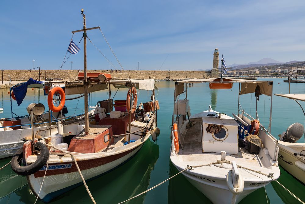 Fischerboote im Hafen