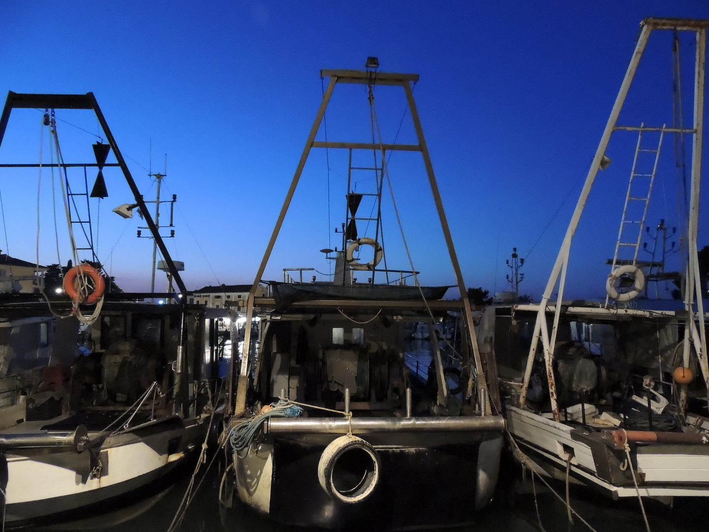 Fischerboote im Hafen