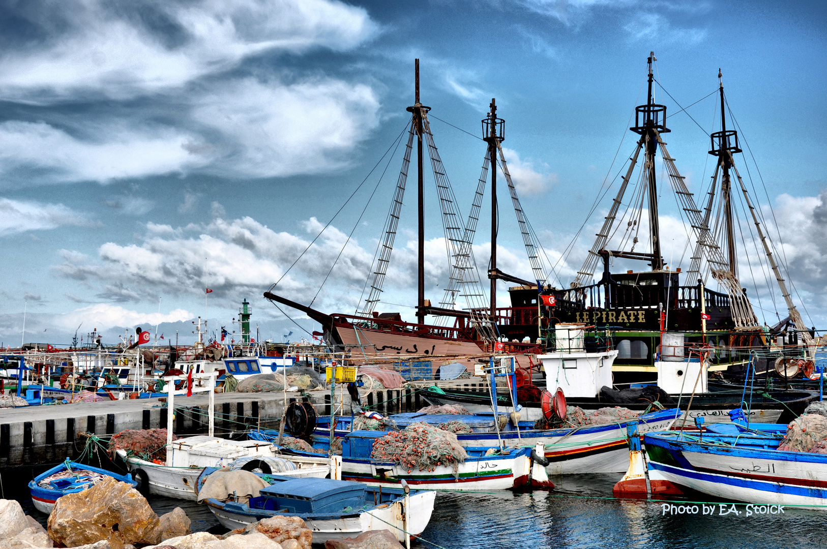 Fischerboote im Hafen von Houmt Souk (Djerba)