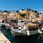 Fischerboote im Hafen von Symi - Griechenland