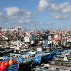 Fischerboote im Hafen von Tanger