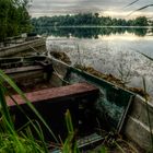 Fischerboote im Rohrköpflesee bei Linkenheim