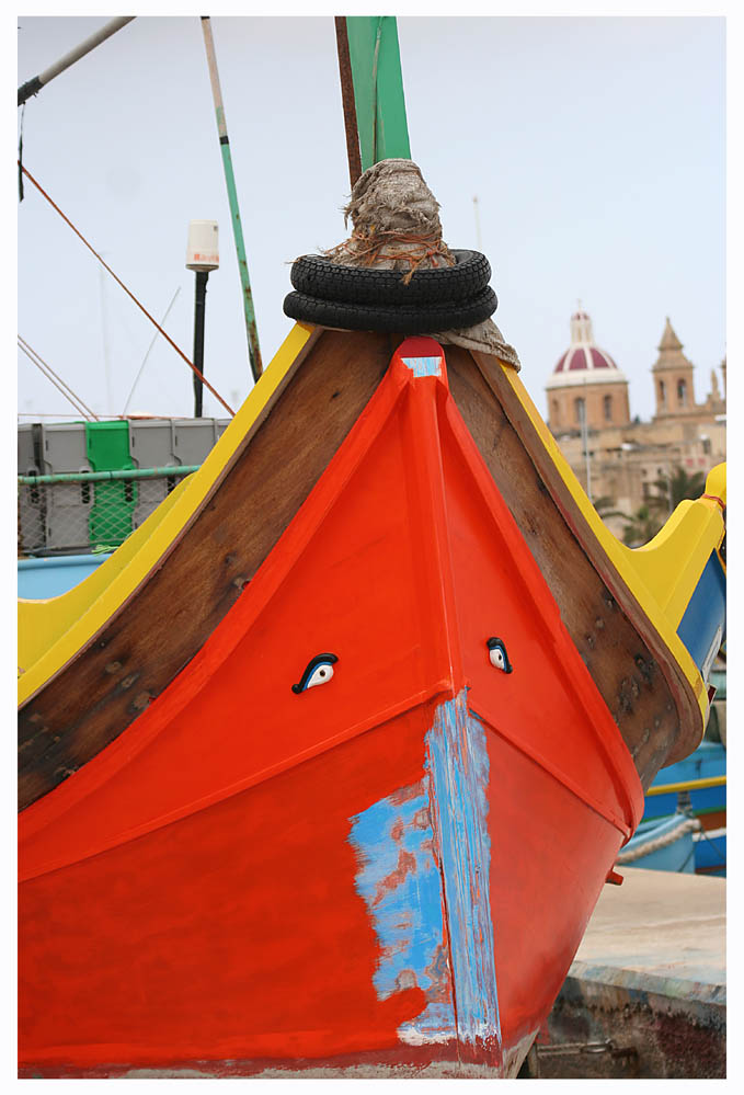 Fischerboote in Marsaxlokk - Bugschaden