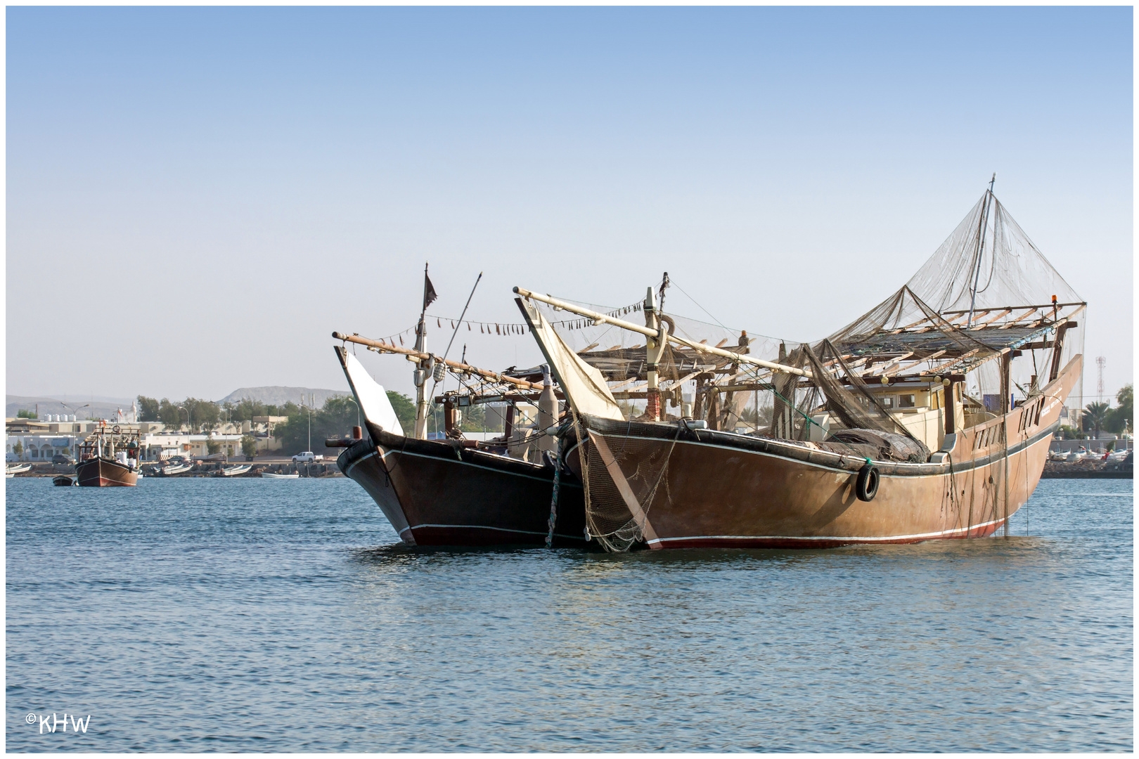 Fischerbote im Hafen von Sur, Oman