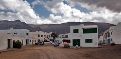 Fischerdorf bei Playa Famara (Lanzarote)