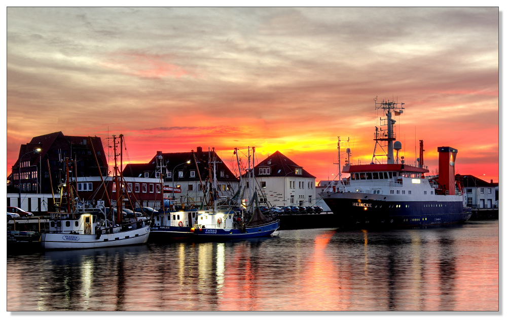 Fischereihafen Dämmerung