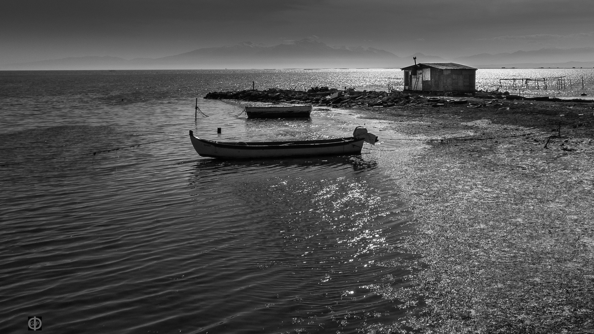 Fischerhütte und Boote Idyllisch direkt am Meer! (F39)