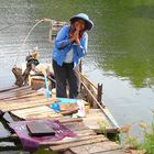 Fischerin am Khlong Saen Saep, Minburi