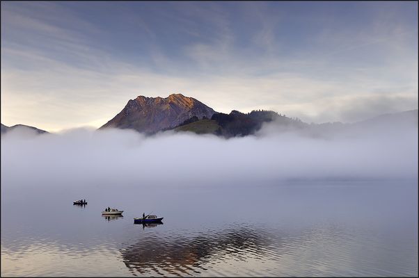 Fischerlatein im Morgennebel