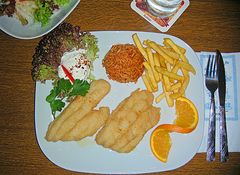 Fischfilet mit Zutaten