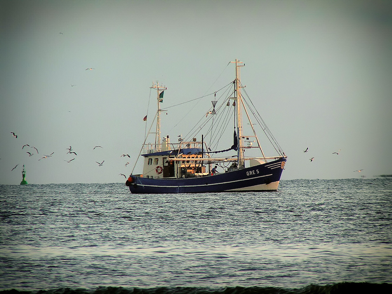 Fischkutter auf Fang