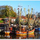 Fischkutter im Hafen von Greetsiel