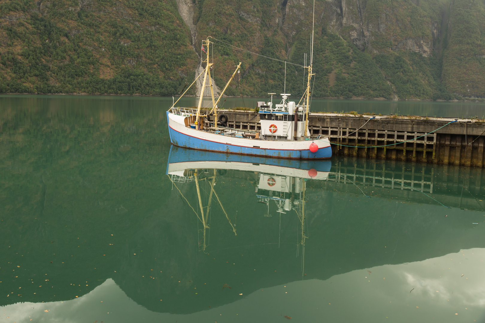 Fischkutter in Ardalstangen, Norwegen