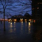 Fischmarkt Hamburg - Land unter vor der Fischauktionshalle