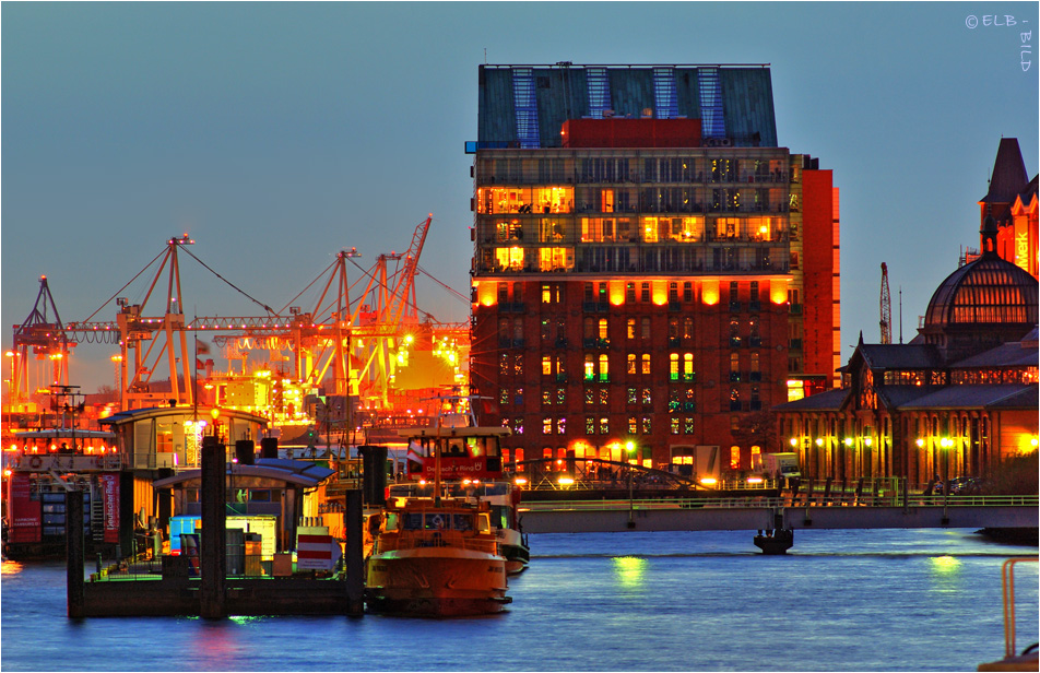 Fischmarkt zur blauen Stunde