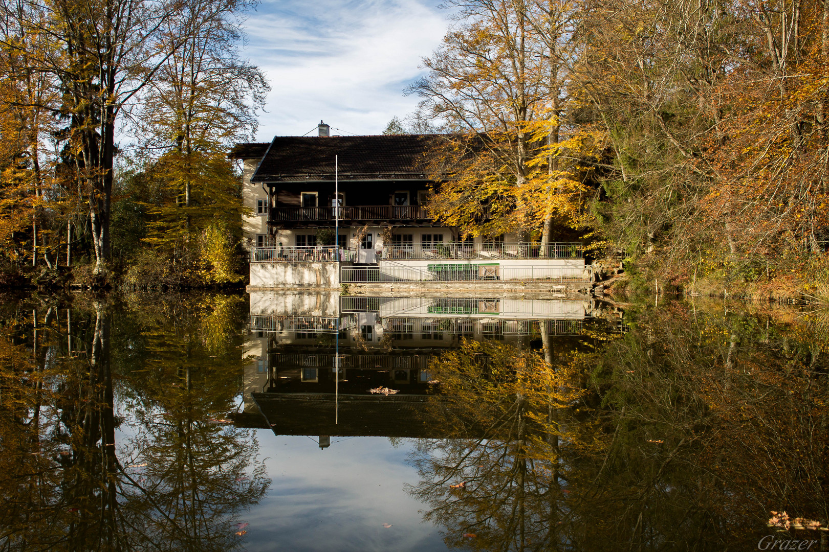 Fischrestaurant "Seerose"  ( Herbstmotive )